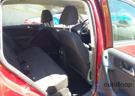 2012 Volkswagen Tiguan S из США, поврежденный, VIN WVGBV7AX4CW006282